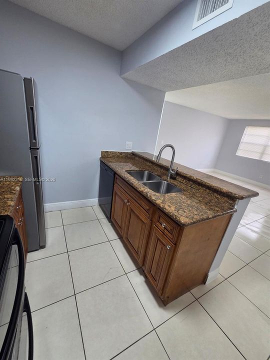 En Renta: $2,000 (2 camas, 2 baños, 1073 Pies cuadrados)