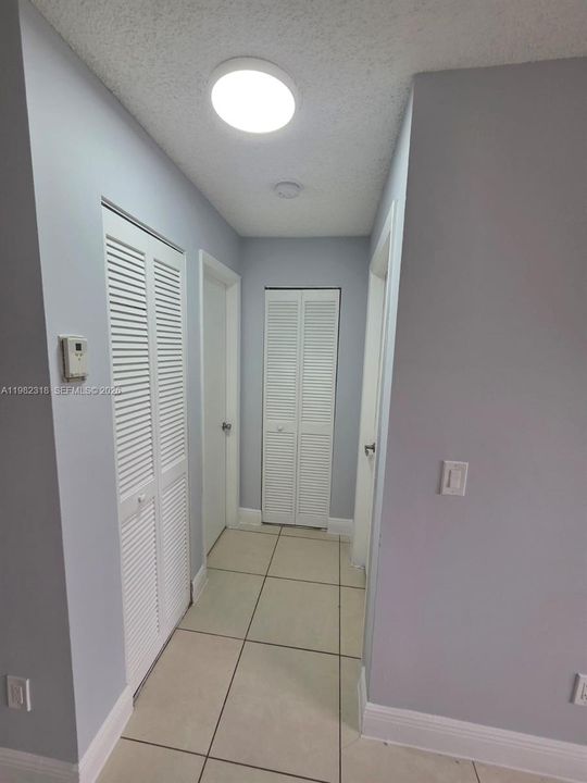 En Renta: $2,000 (2 camas, 2 baños, 1073 Pies cuadrados)