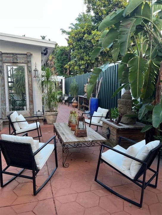 For Sale: $2,195,000 (4 beds, 4 baths, 0 Square Feet)
