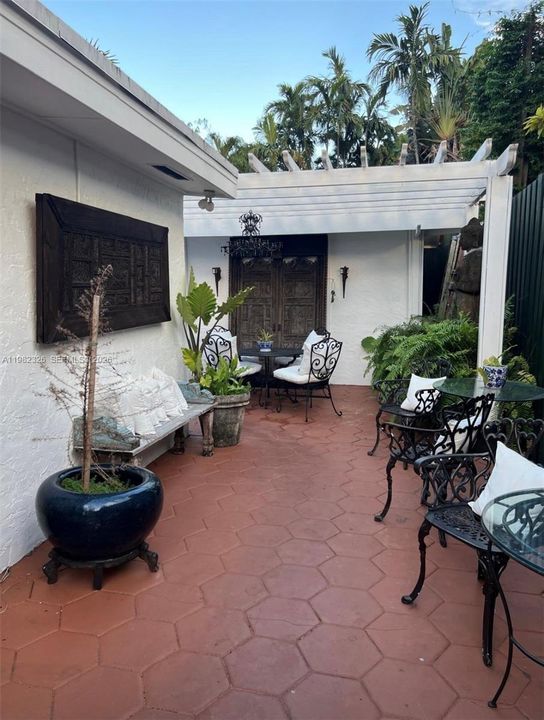 For Sale: $2,195,000 (4 beds, 4 baths, 0 Square Feet)