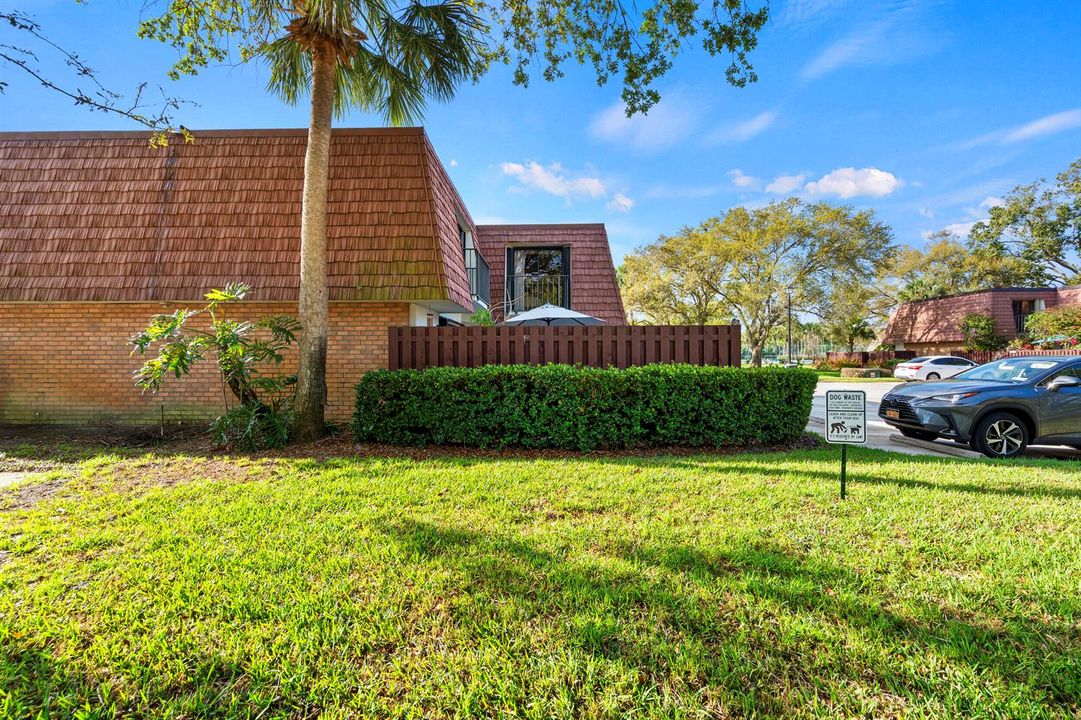 3100 SW Sunset Trace Cir