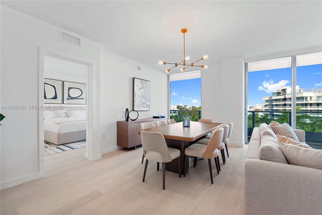For Sale: $2,250,000 (2 beds, 2 baths, 1861 Square Feet)