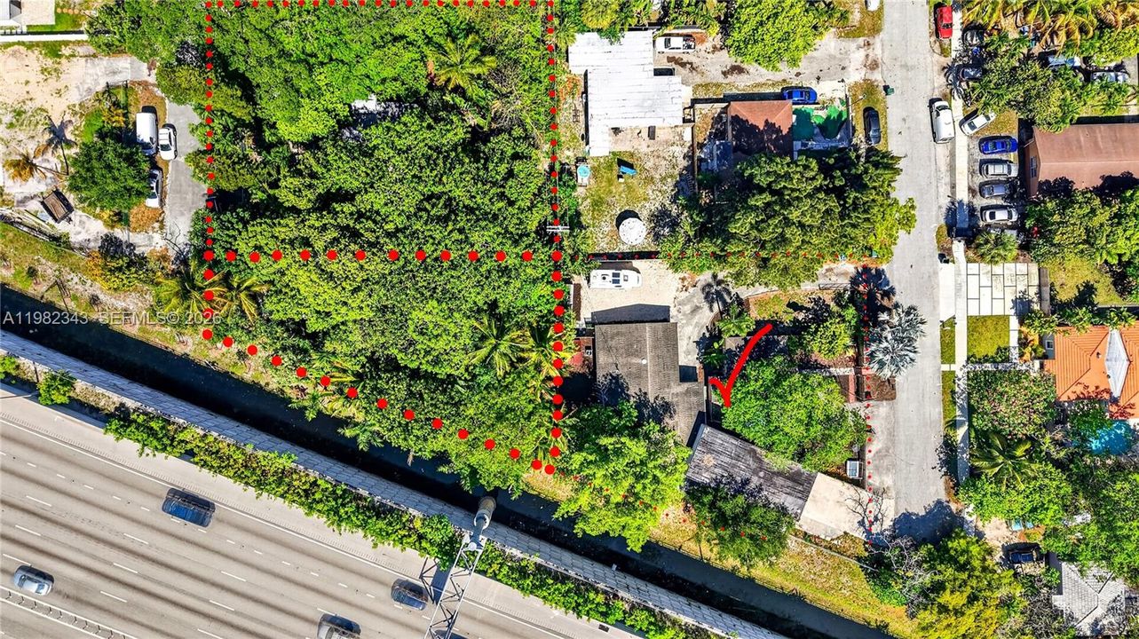 En Venta: $879,000 (0 camas, 0 baños, 1950 Pies cuadrados)