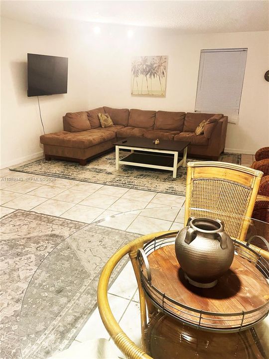 For Sale: $885,000 (0 beds, 0 baths, 1990 Square Feet)