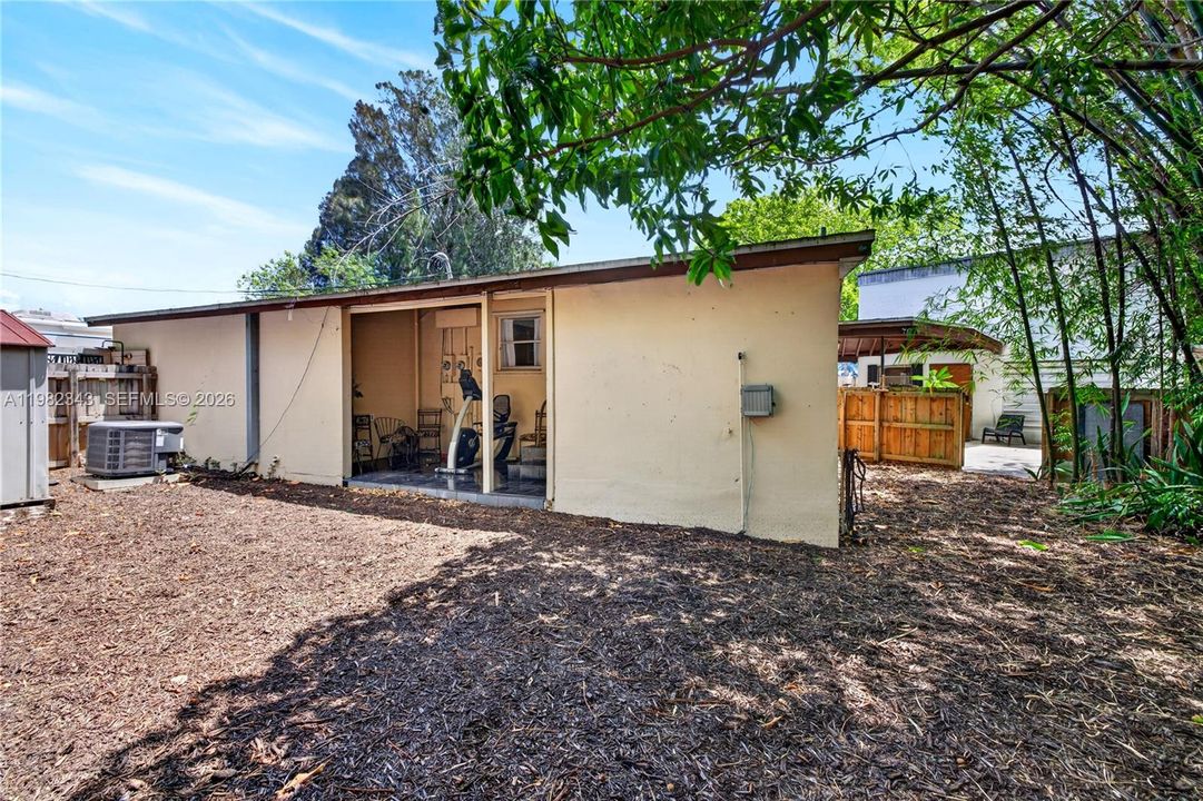 En Venta: $879,000 (0 camas, 0 baños, 1950 Pies cuadrados)