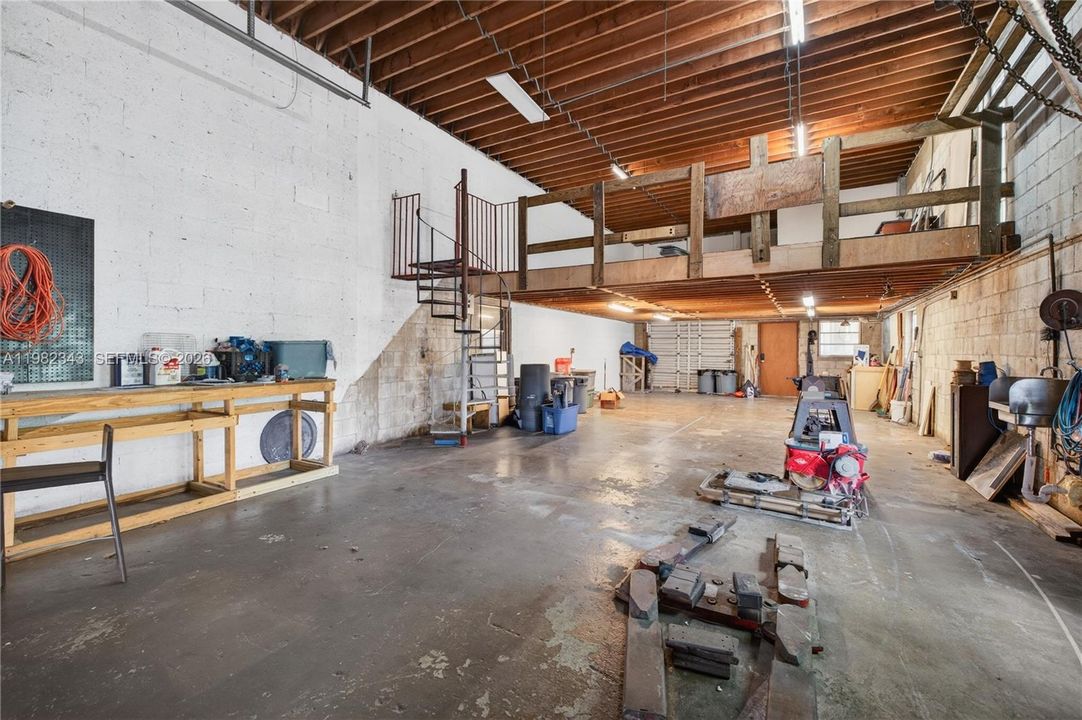 En Venta: $879,000 (0 camas, 0 baños, 1950 Pies cuadrados)