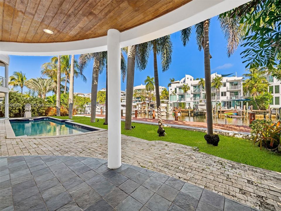 dining patio
