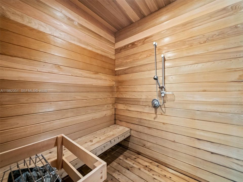 En Renta: $16,500 (5 camas, 4 baños, 4042 Pies cuadrados)