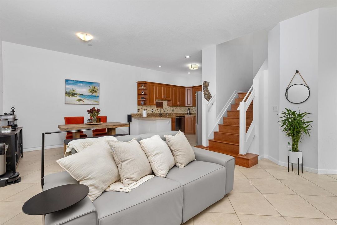 Living Area 4
