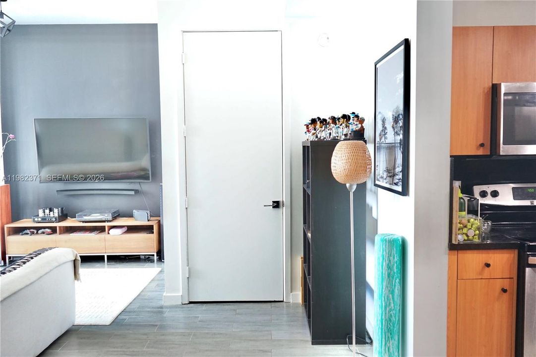 En Venta: $360,000 (1 camas, 1 baños, 773 Pies cuadrados)