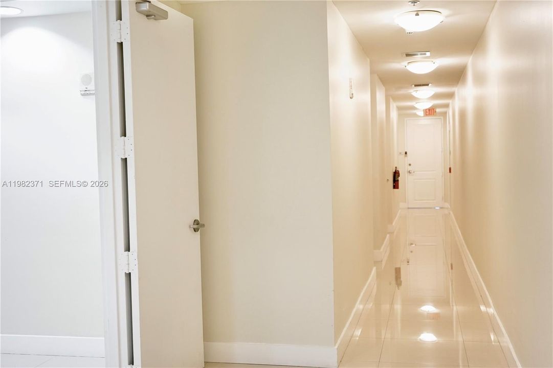 En Venta: $360,000 (1 camas, 1 baños, 773 Pies cuadrados)