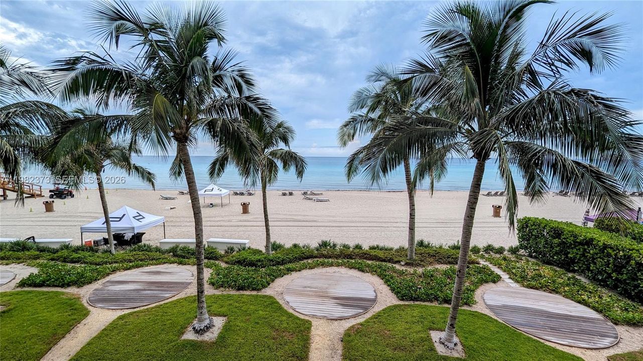 For Sale: $3,978,400 (4 beds, 4 baths, 3415 Square Feet)