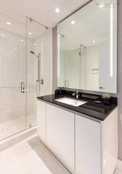 For Sale: $3,978,400 (4 beds, 4 baths, 3415 Square Feet)