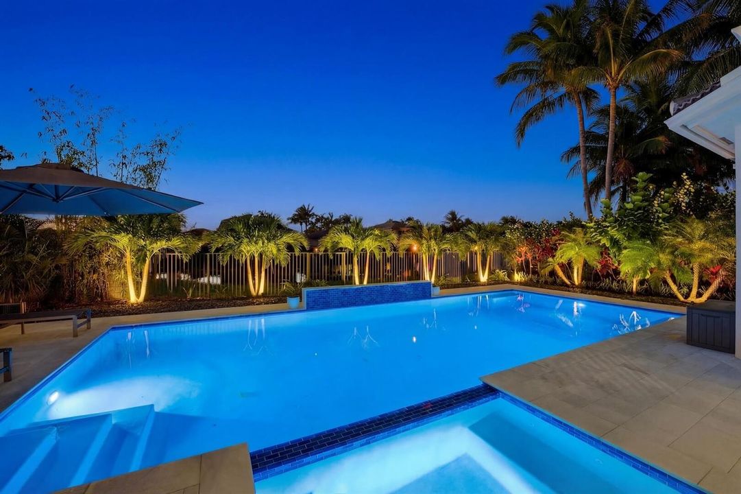 Tropical Landscaping