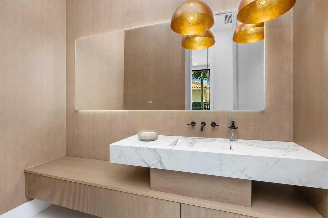 Powder Room 1