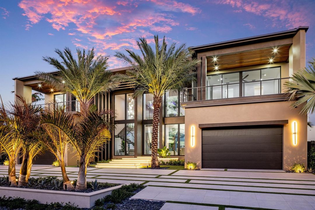 Twilight Exterior 8