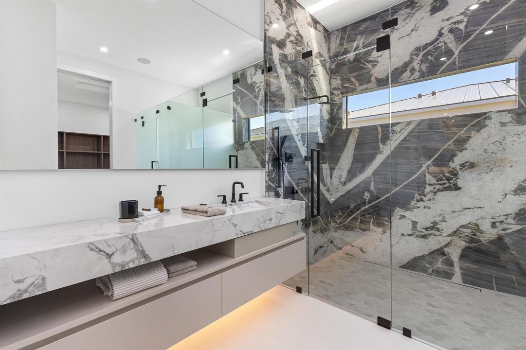 Master Bath 4