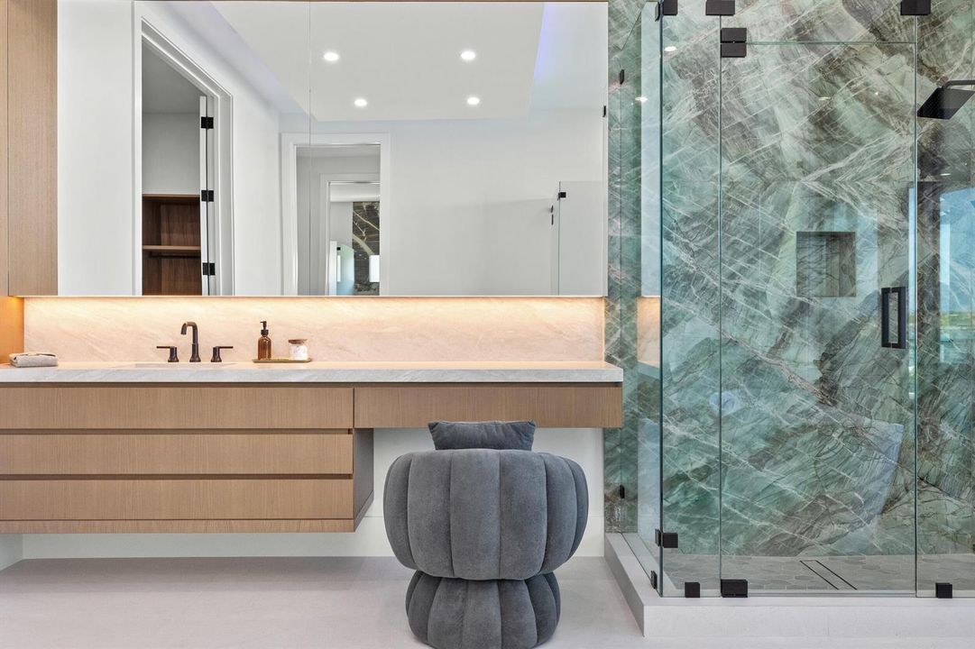 Master Bath 3