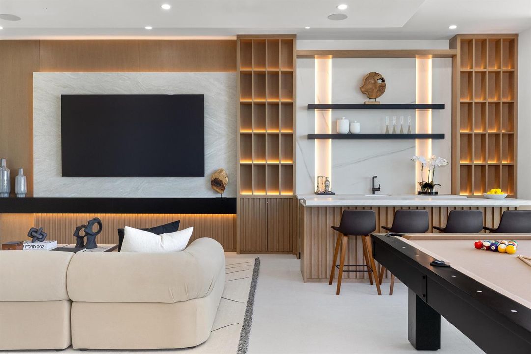 Lounge 2