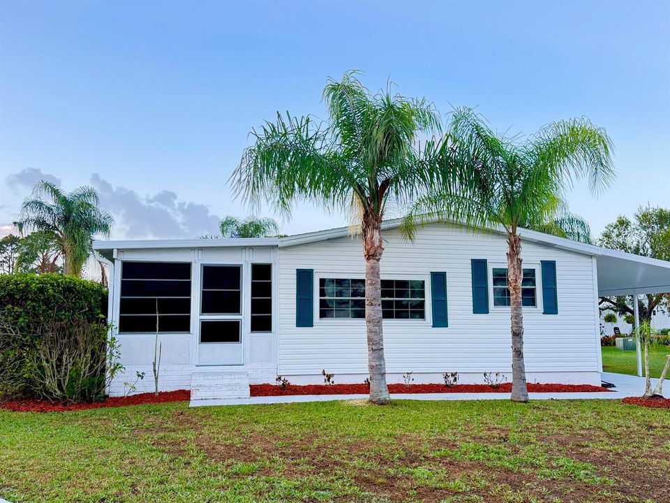 2625 Caper Ct exterior-2
