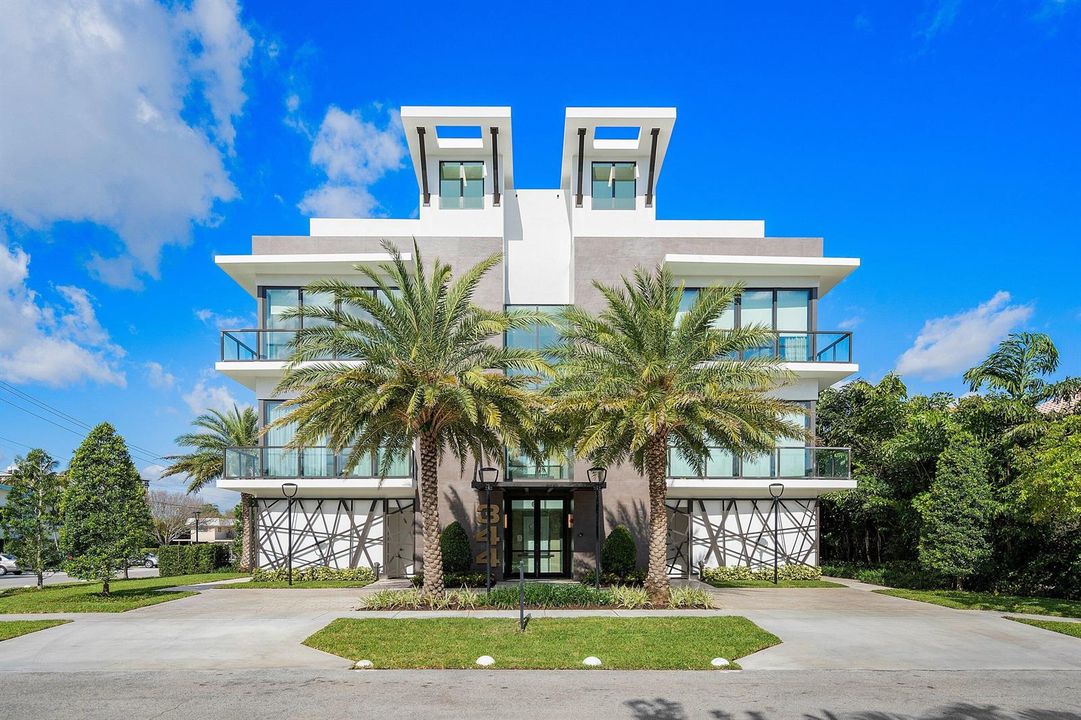 002-344VenetianDrive-101-DelrayBeach-FL-