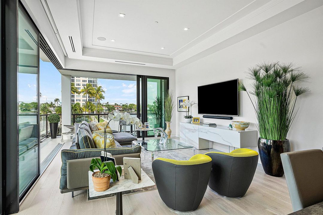 017-344VenetianDrive-101-DelrayBeach-FL-