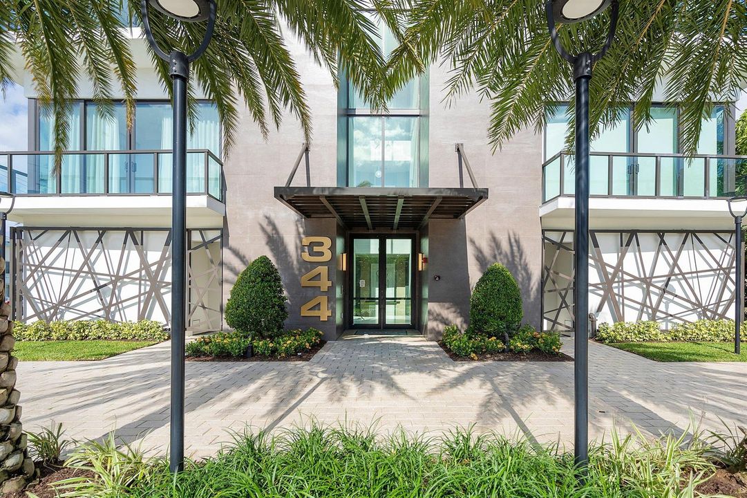 005-344VenetianDrive-101-DelrayBeach-FL-