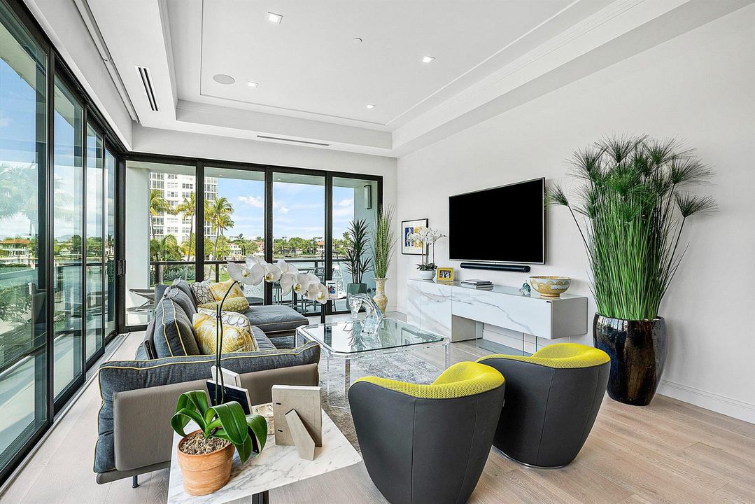 018-344VenetianDrive-101-DelrayBeach-FL-