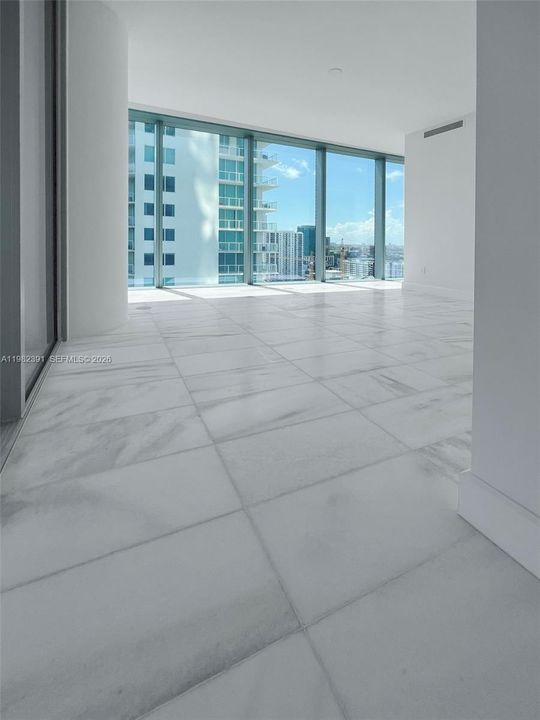 Recently Rented: $12,000 (2 beds, 2 baths, 1732 Square Feet)