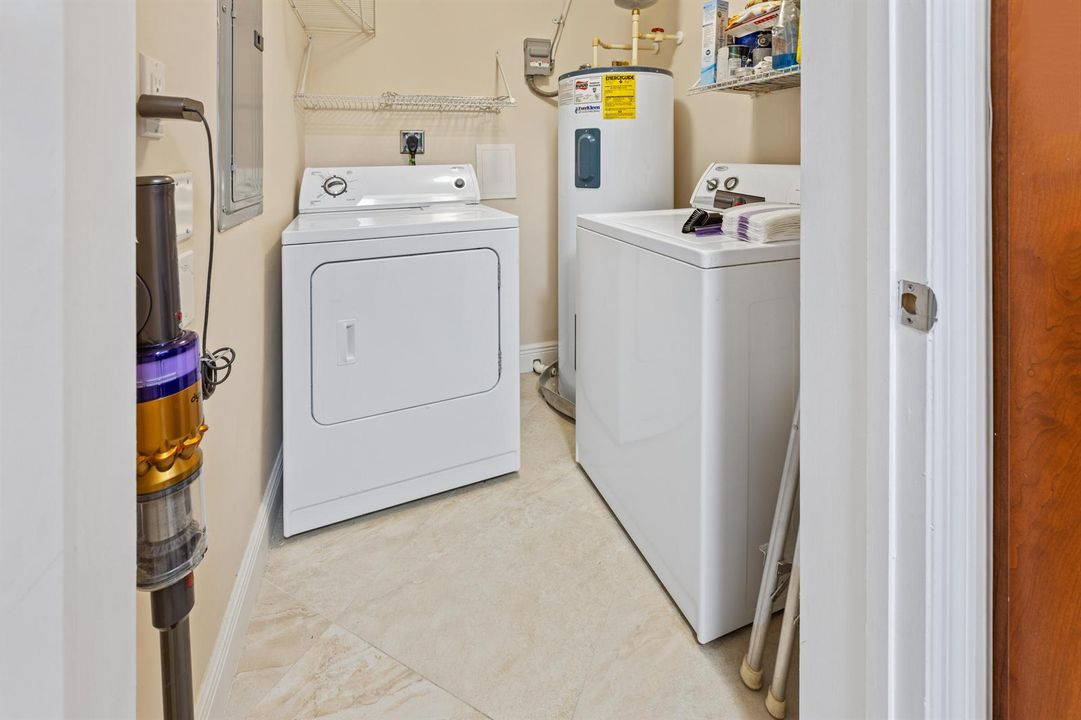 Washer.Dryer room