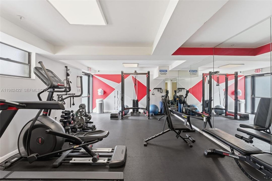 Activo con contrato: $829,000 (2 camas, 2 baños, 1311 Pies cuadrados)