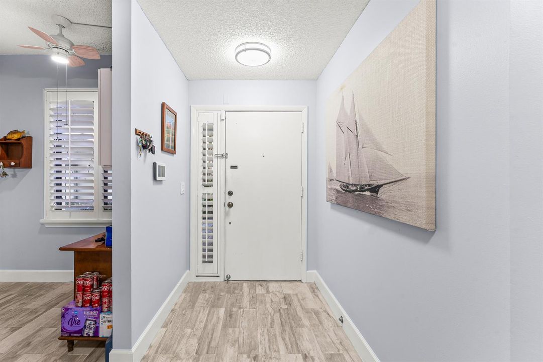 006-200WaterwayRoad-104-Tequesta-FL-3346
