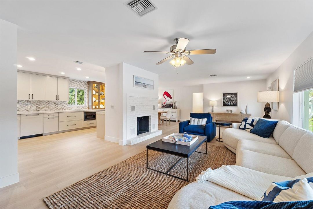 004-4300WashingtonRd-WestPalmBeach-SMALL