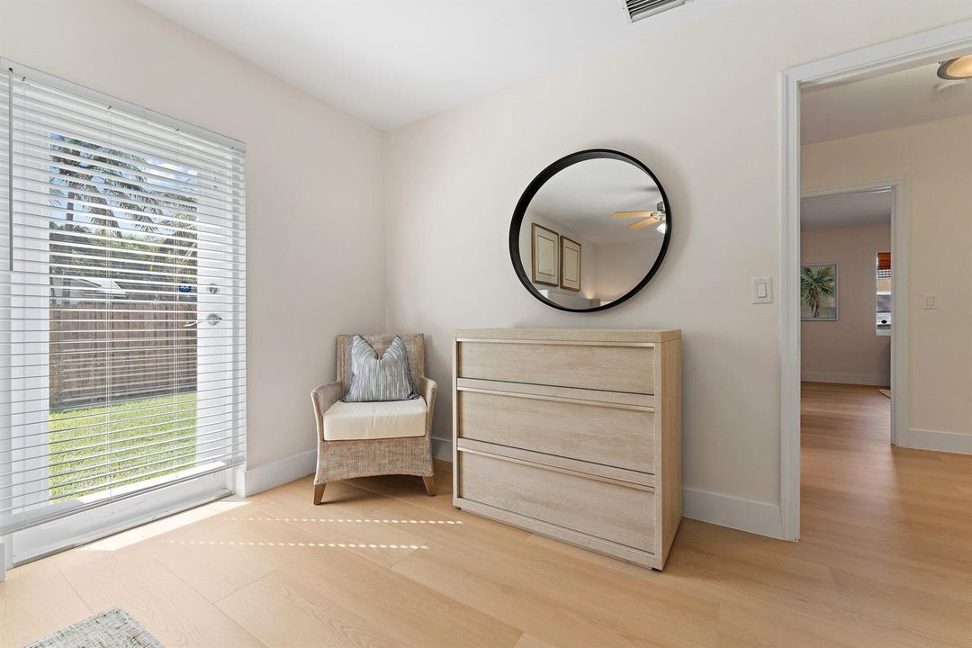 046-4300WashingtonRd-WestPalmBeach-SMALL
