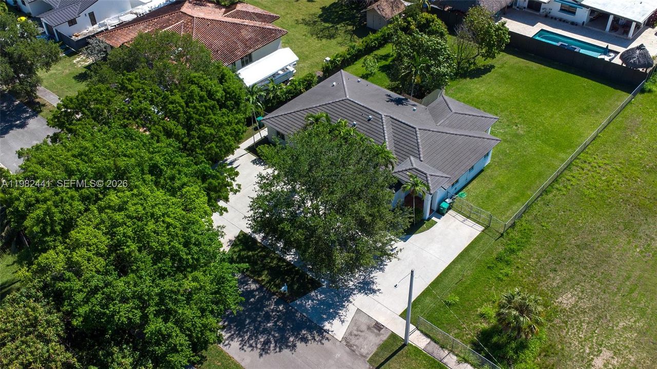 На продажу: $1,500,000 (4 спален, 3 ванн, 0 Квадратных фут)