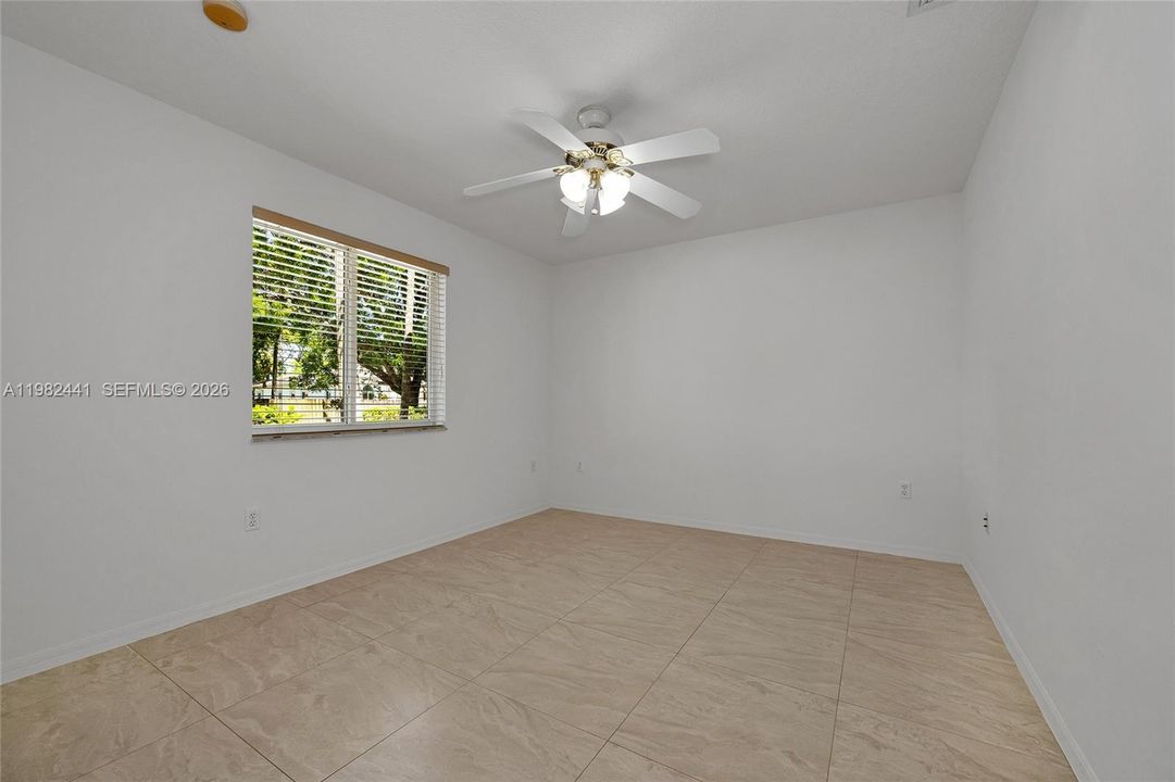 На продажу: $1,500,000 (4 спален, 3 ванн, 0 Квадратных фут)