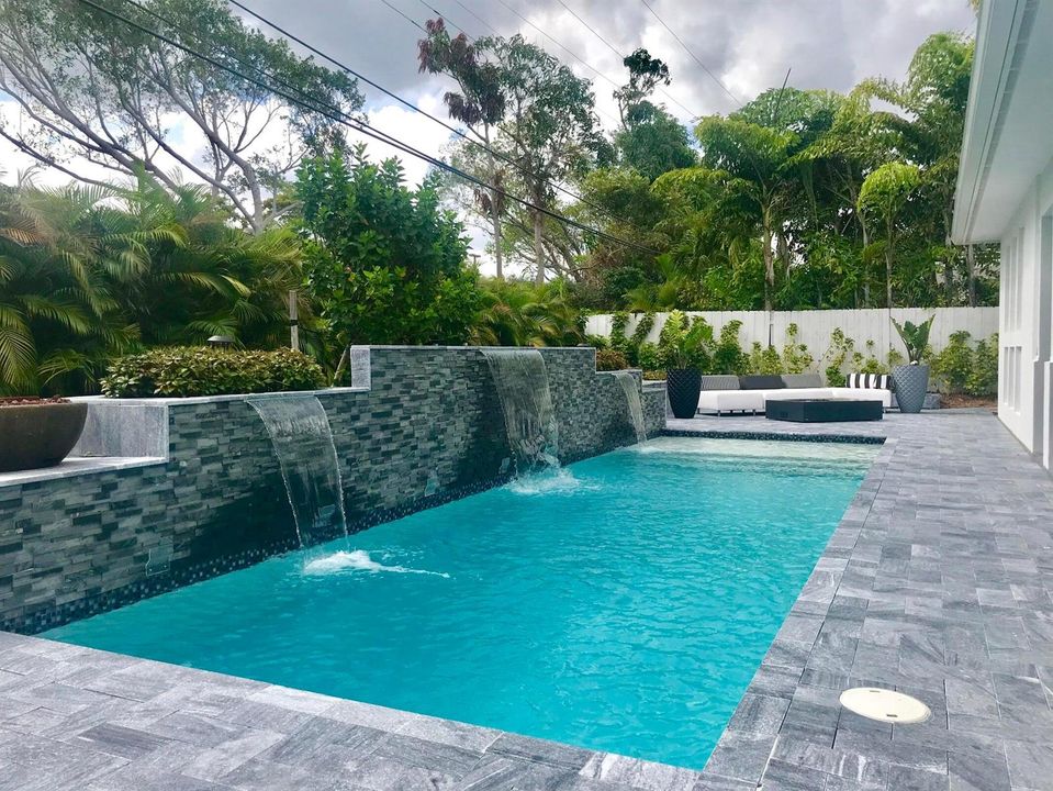pool