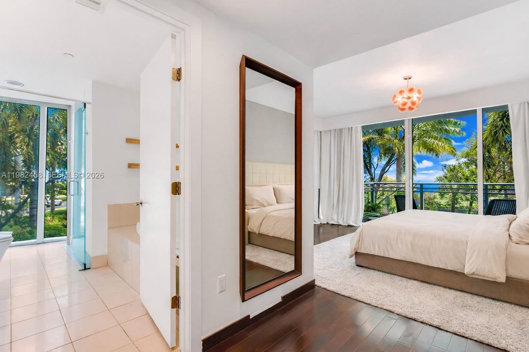 For Sale: $1,295,000 (4 beds, 4 baths, 2414 Square Feet)