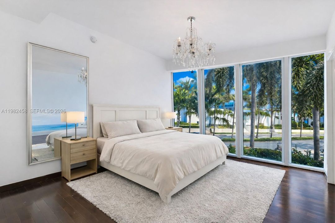 For Sale: $1,295,000 (4 beds, 4 baths, 2414 Square Feet)