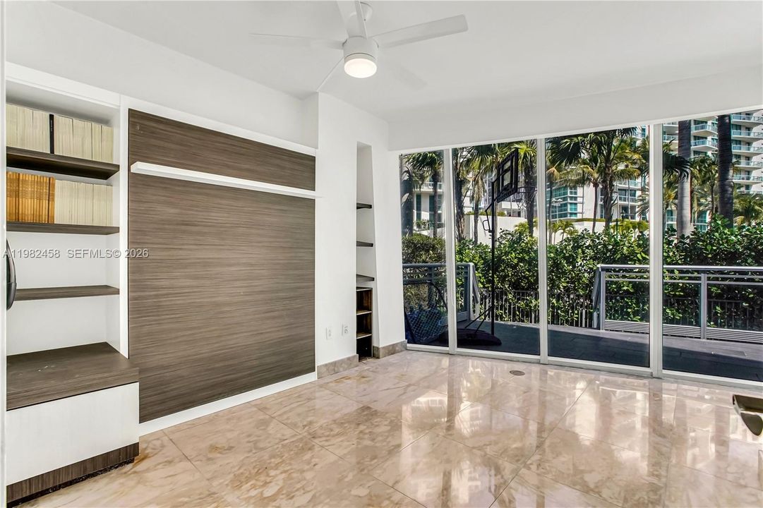 For Sale: $1,295,000 (4 beds, 4 baths, 2414 Square Feet)
