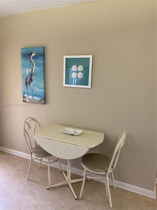 For Rent: $1,950 (2 beds, 2 baths, 1026 Square Feet)