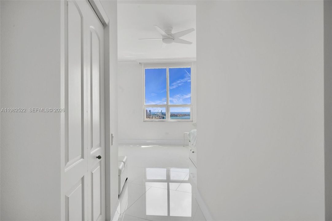 Active With Contract: $1,975,000 (2 beds, 2 baths, 1709 Square Feet)