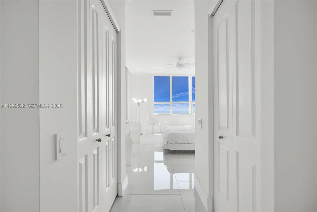 Active With Contract: $1,975,000 (2 beds, 2 baths, 1709 Square Feet)