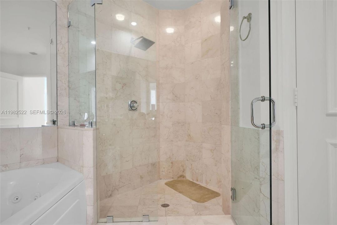 Active With Contract: $1,975,000 (2 beds, 2 baths, 1709 Square Feet)