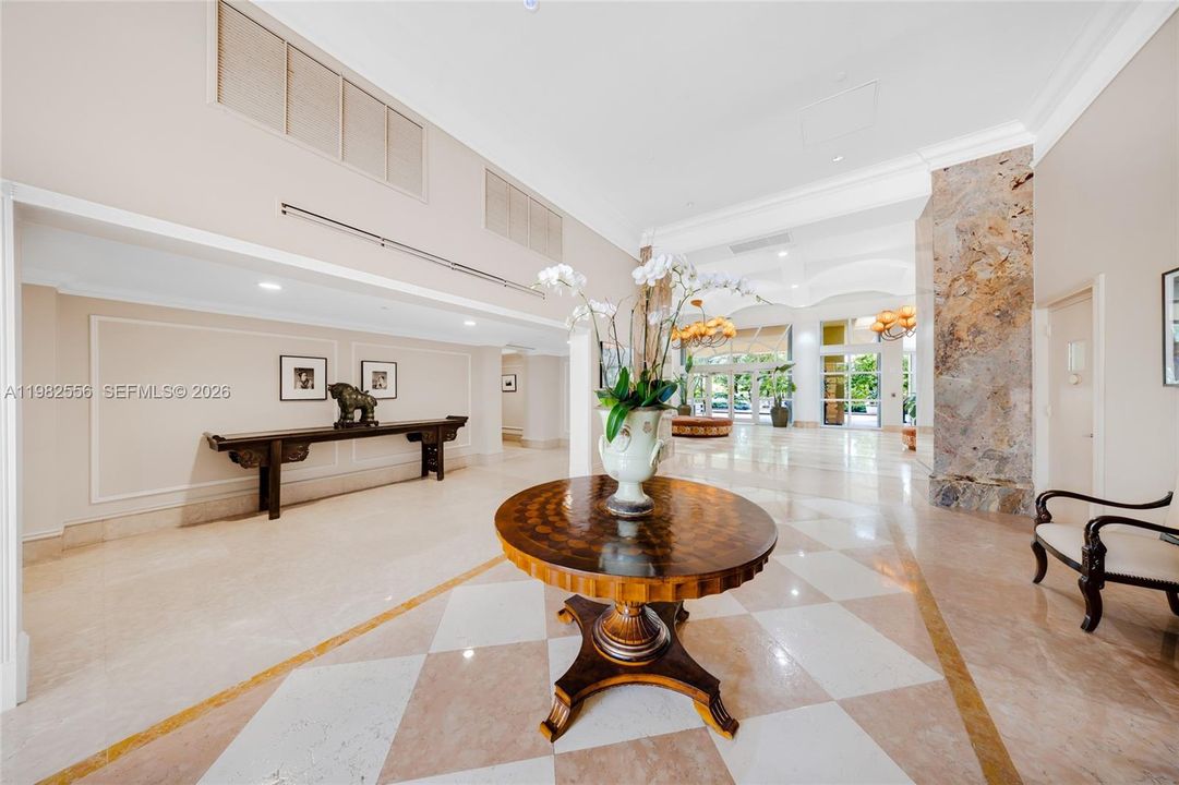 Recently Sold: $5,100,000 (3 beds, 5 baths, 3950 Square Feet)