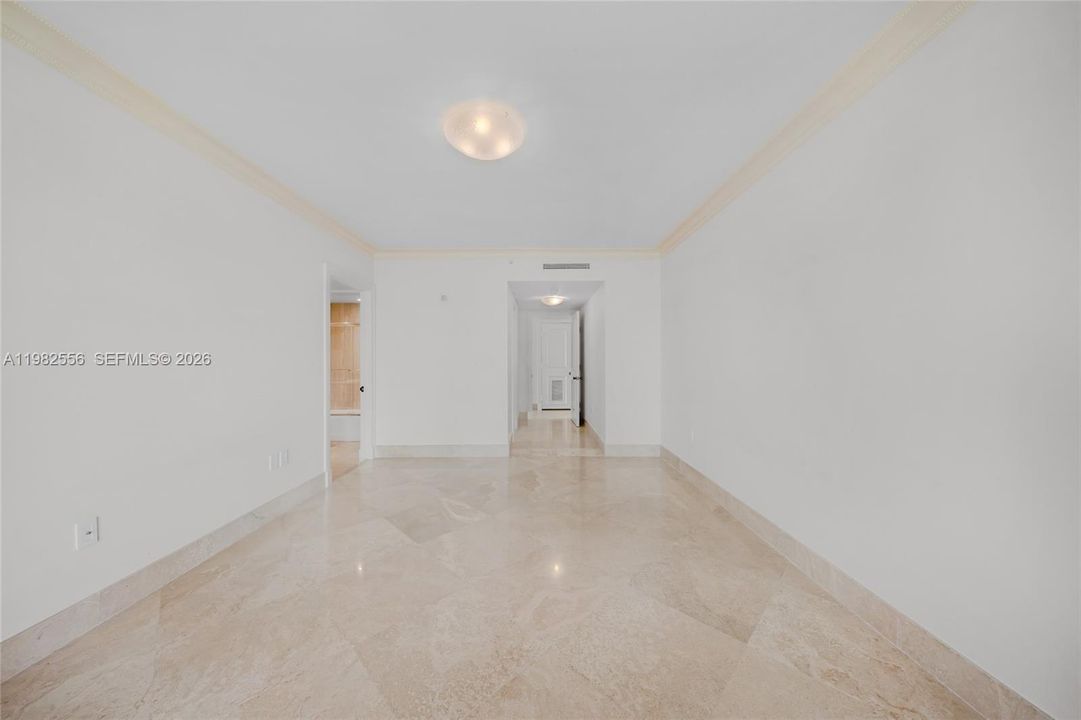 Recently Sold: $5,100,000 (3 beds, 5 baths, 3950 Square Feet)