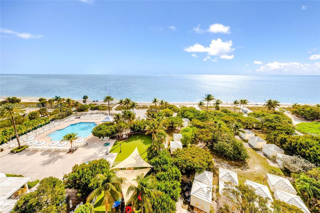 Recently Sold: $5,100,000 (3 beds, 5 baths, 3950 Square Feet)