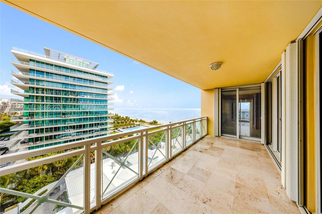 Recently Sold: $5,100,000 (3 beds, 5 baths, 3950 Square Feet)