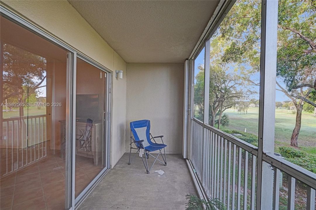 Activo con contrato: $185,000 (2 camas, 2 baños, 1192 Pies cuadrados)