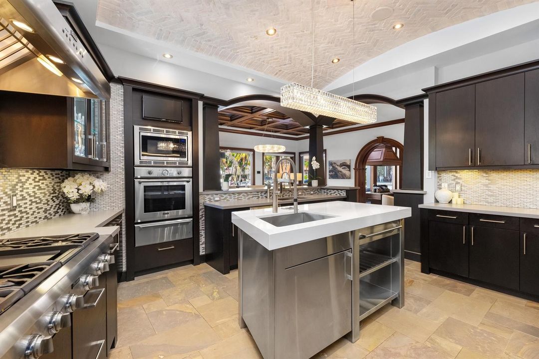 Kitchen 3